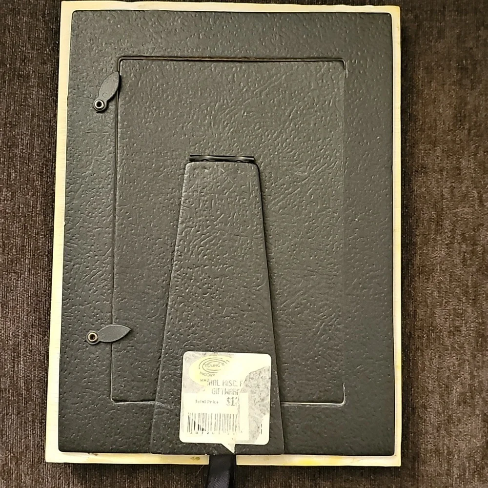 Young's Decorative Gold and Cream Photo Frame